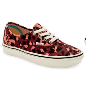 Vans low top sneakers